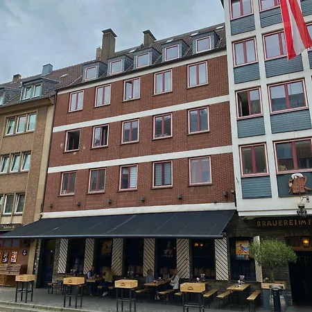 Downtown Apartment *